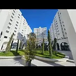 Deas In 2 티라나