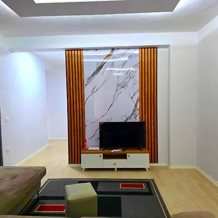 Deas In 2 Apartment Tirana